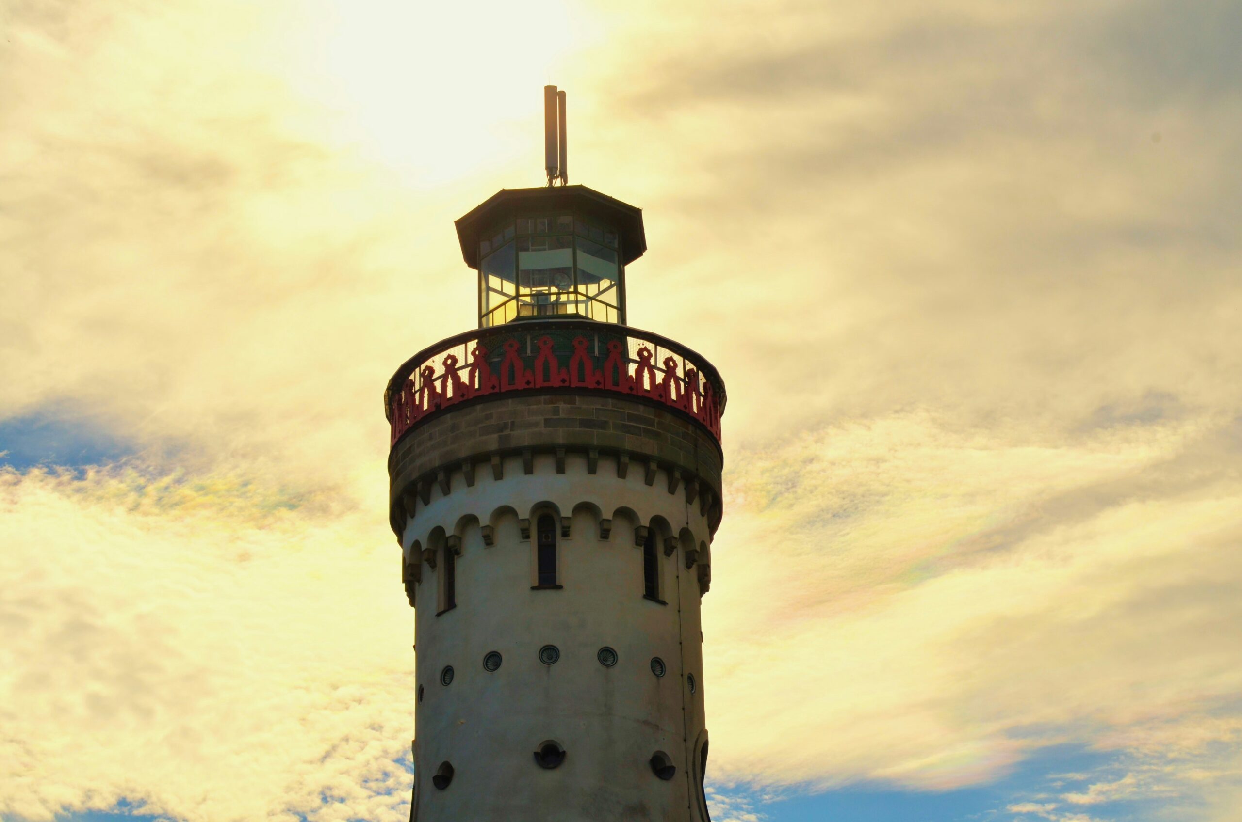 olle-august-_ZFSOwFM9xU-unsplash